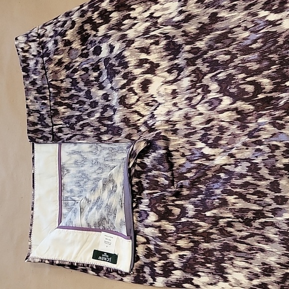 J. Crew Stretch Size 4 Abstract Animal Print Midi Skirt. Excellent Condition - Picture 7 of 9
